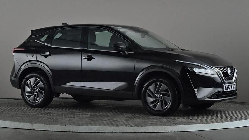 Black Used 2022 Nissan Qashqai Acenta Premium SUV | £13,998 (Super price) - Image 1/4