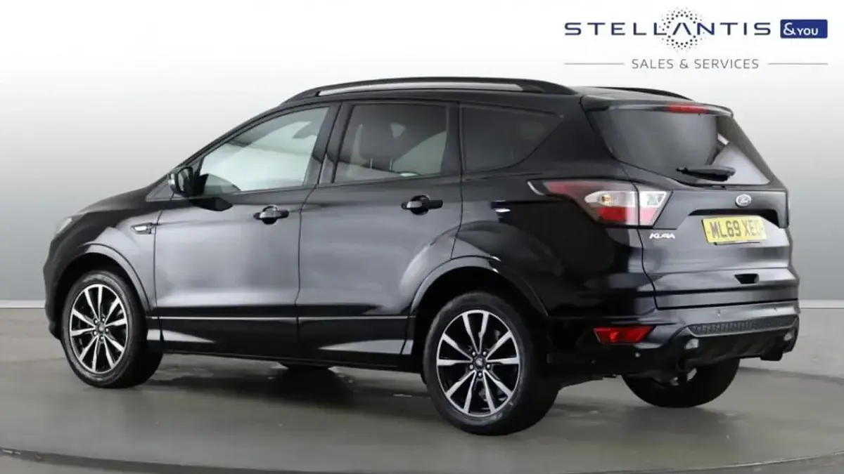 Used Ford Kuga ST-Line 118 HP (86 kW) 2019 Black SUV