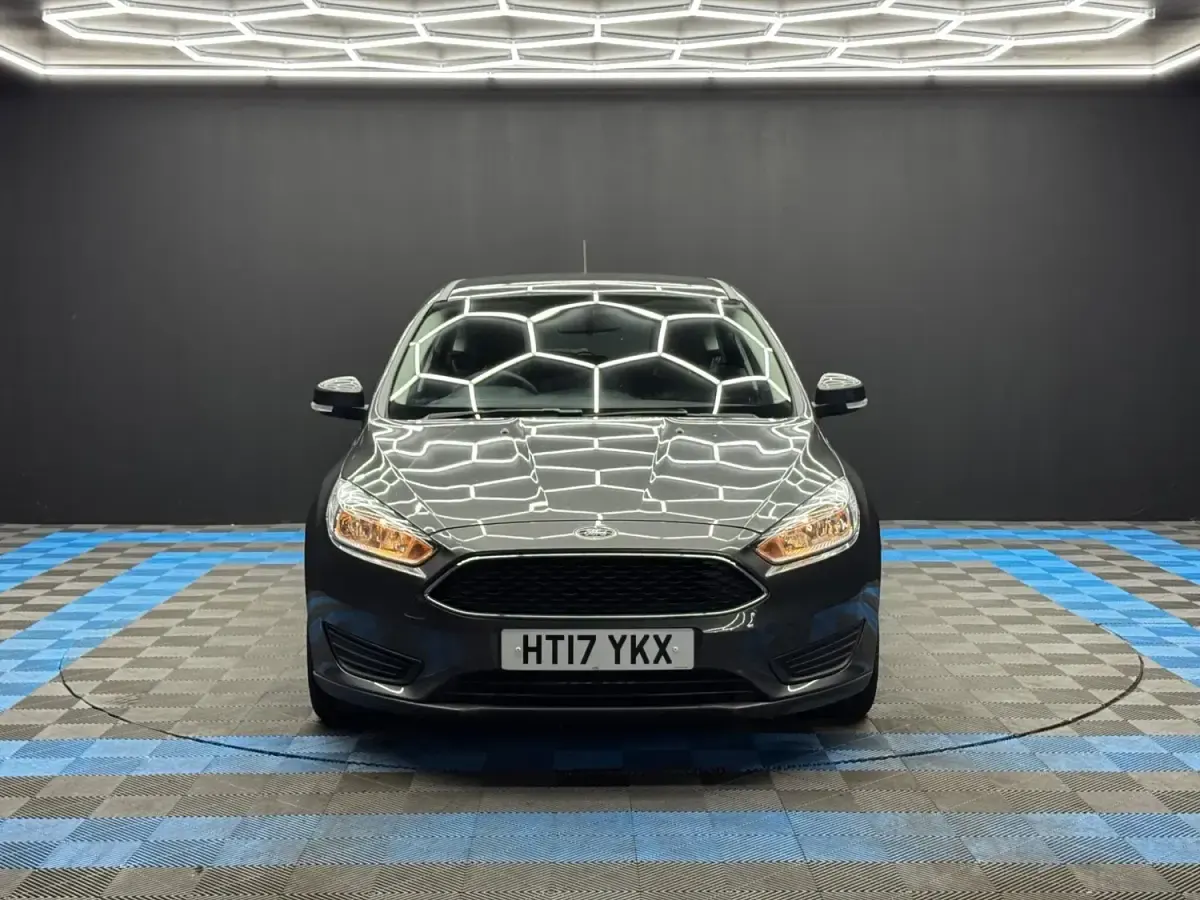 Second-hand Ford Focus Style 2017 Gri Hatchback
