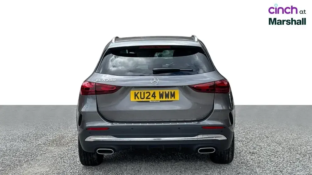 Used Mercedes GLA200 Executive 163 HP (119 kW) 2024 Mountain grey metallic SUV