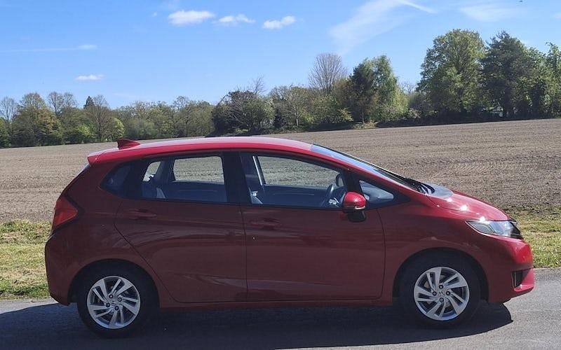Second-hand Honda Jazz SE 102 CP (75 kW) 2017 Hatchback