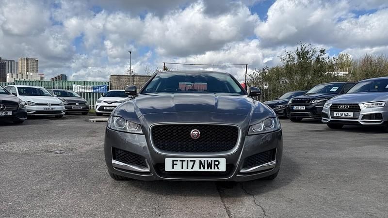 Second-hand Jaguar XF Prestige 250 CP (183 kW) 2017 Gri Berlinǎ