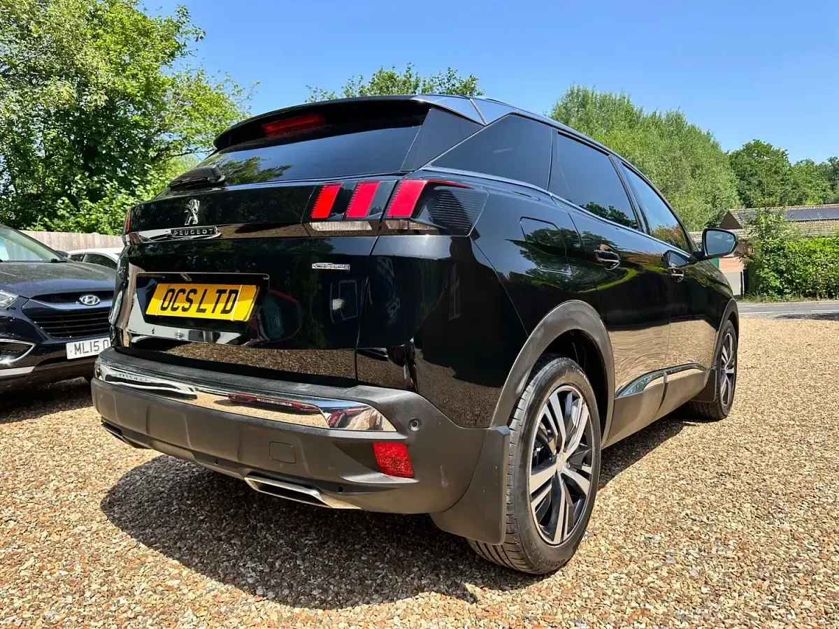 Used Peugeot 3008 GT-line 165 HP (121 kW) 2017 Black SUV