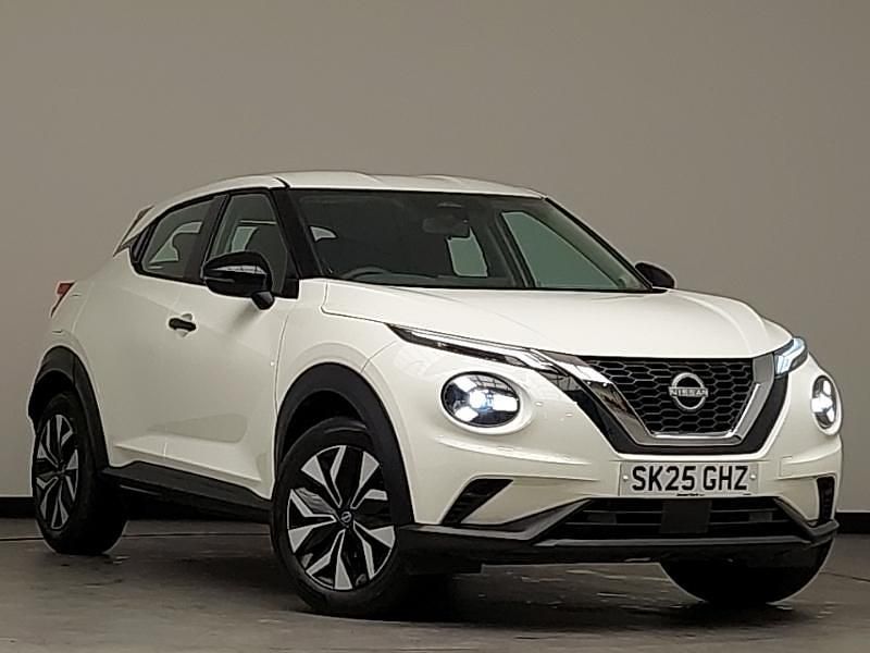 White Used 2025 Nissan Juke Acenta Premium SUV | £17,498 (A bit pricey) - Image 1/4
