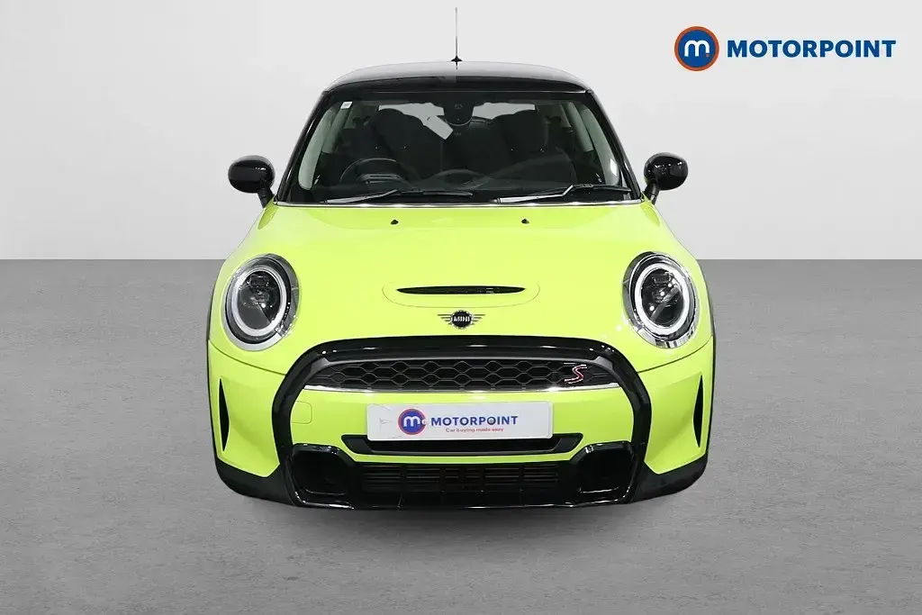 Begagnad Mini Cooper S Classic 2023 Gul Halvkombi