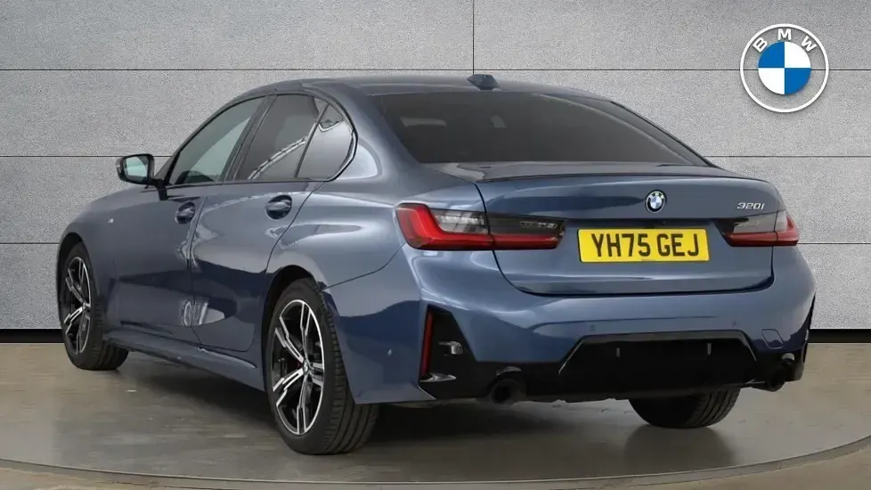 Used BMW 320 M Sport 181 HP (133 kW) 2025 Blue