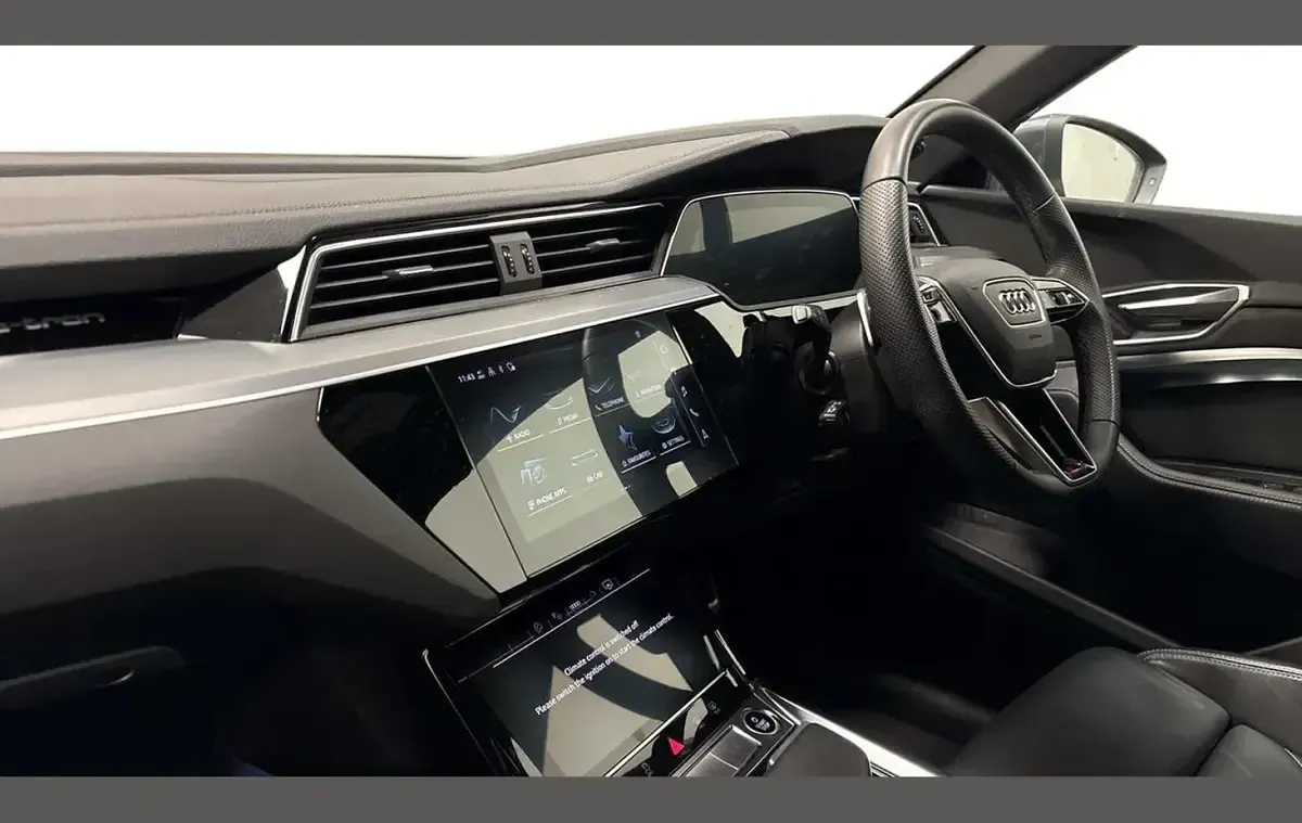 Used Audi Q8 e-tron S-Line 300 kW (408 HP) 2023 Grey SUV