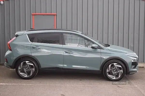 Used Hyundai Bayon Premium 100 HP (73 kW) 2025 Green SUV