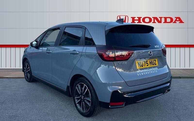 Used Honda Jazz Advance 122 HP (89 kW) 2025 Grey Hatchback