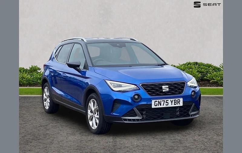 New Seat Arona FR 150 HP (110 kW) 2025 Blue SUV