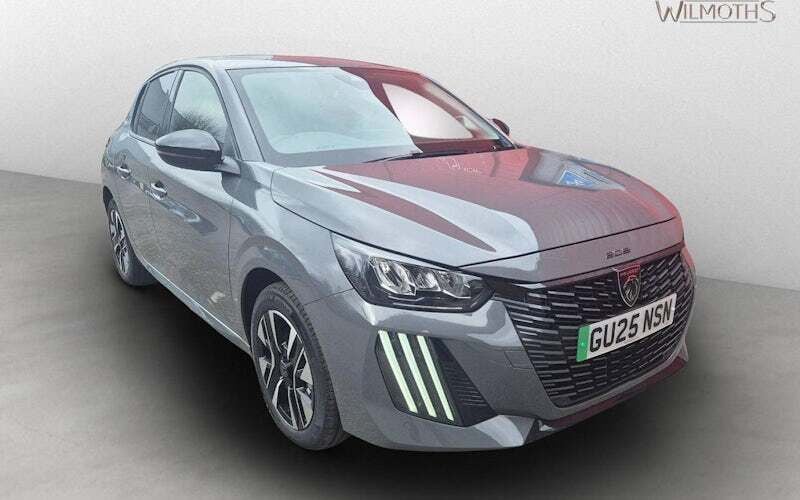 Grey New 2025 Peugeot e-208 Allure Hatchback | £21,990 (Good price) - Image 1/4
