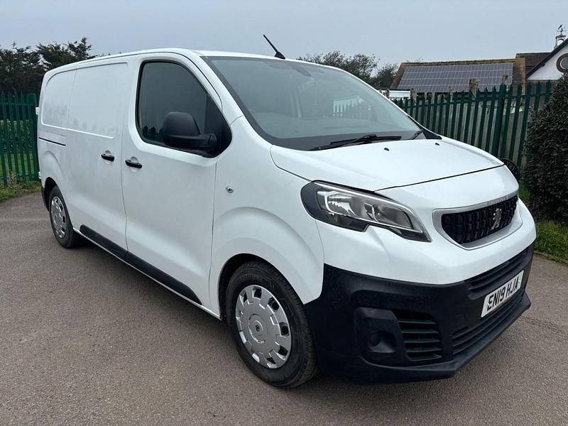 Used Peugeot Expert 2019 White Van