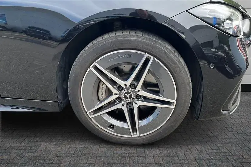 Used Mercedes C300e AMG Line Premium Plus 313 HP (230 kW) 2024 Black Estate