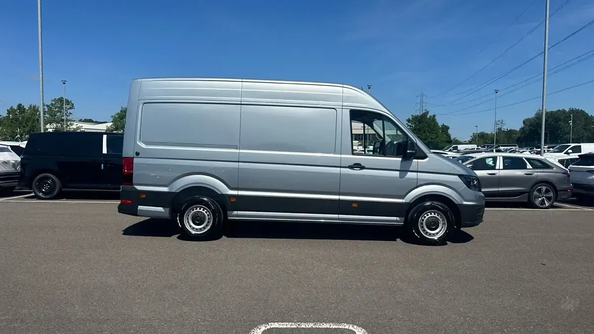 New VW Crafter 177 HP (130 kW) 2026 Oyster silver Van