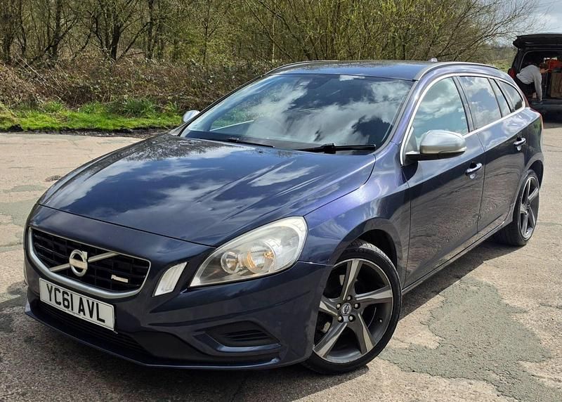 Used Volvo V60 R-Design 2011 Blue Estate