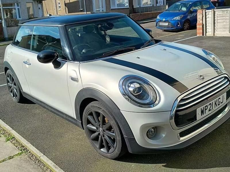 Used Mini Cooper Classic 2021 Silver Hatchback