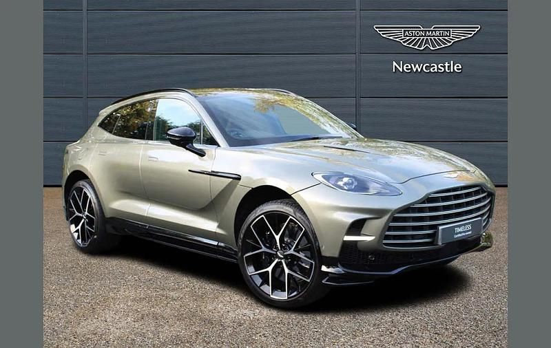 Green Used 2025 Aston Martin DBX 707 SUV | £179,995 (Fair price) - Image 1/4