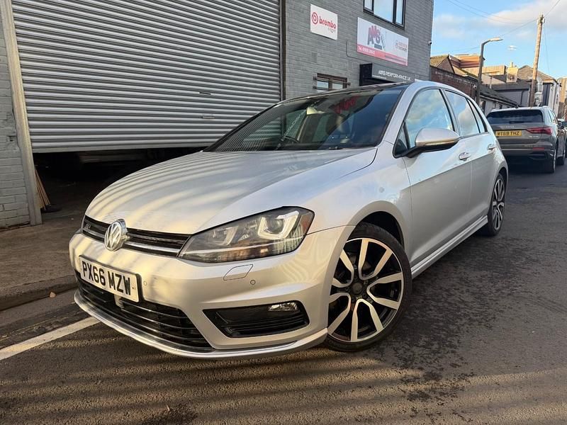 Silver Used 2016 VW Golf VII R-line Edition Hatchback | £8,799 (Fair price) - Image 1/4
