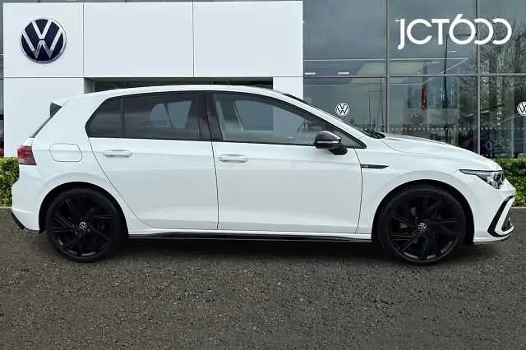 Used VW Golf VIII 150 HP (110 kW) 2024