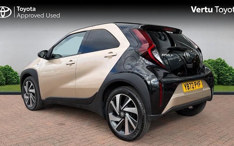 Used Toyota Aygo X 72 HP (52 kW) 2025 SUV
