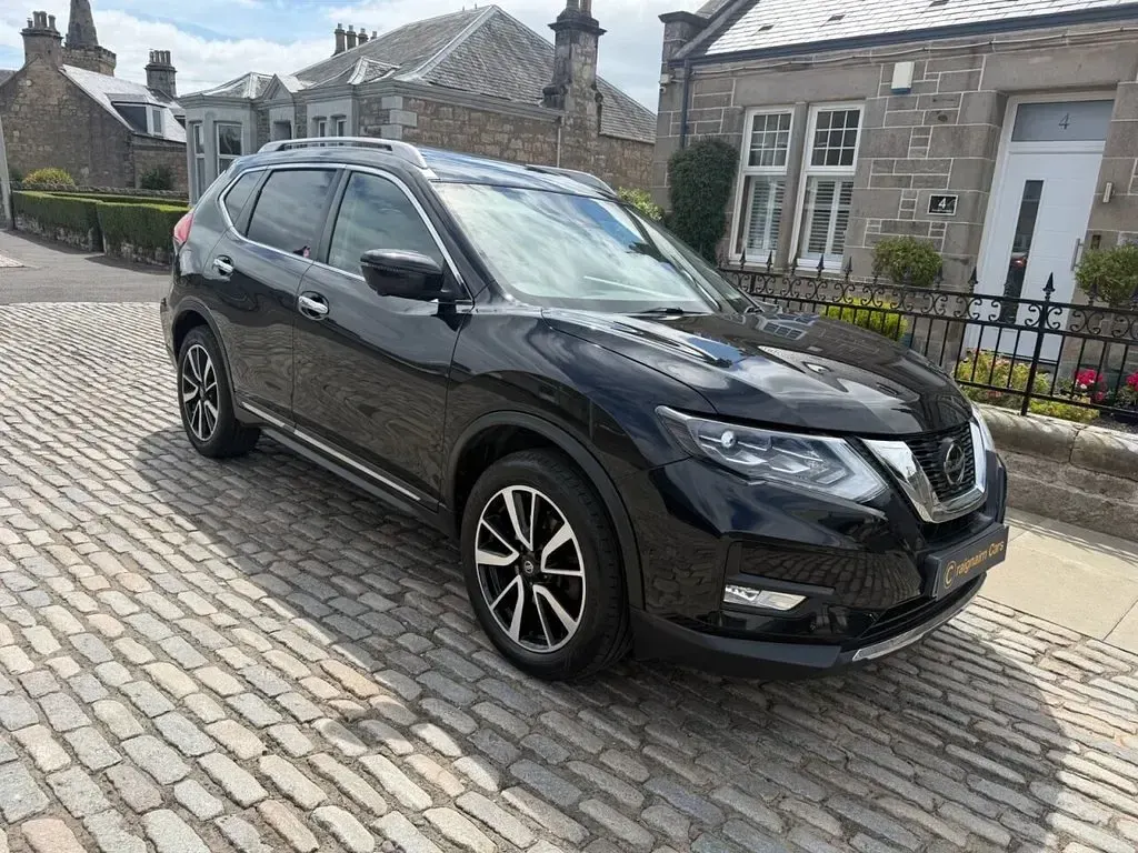 Used Nissan X-Trail Tekna 150 HP (110 kW) 2019 Black SUV