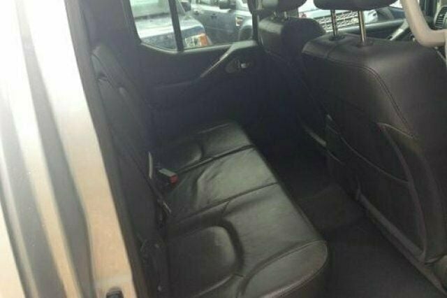 Used Nissan Navara Platinum 169 HP (124 kW) 2008 Pickup