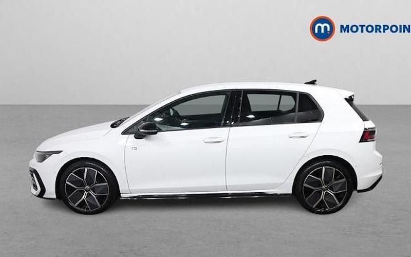 Used VW Golf VIII Black Edition 150 HP (110 kW) 2025 White Hatchback