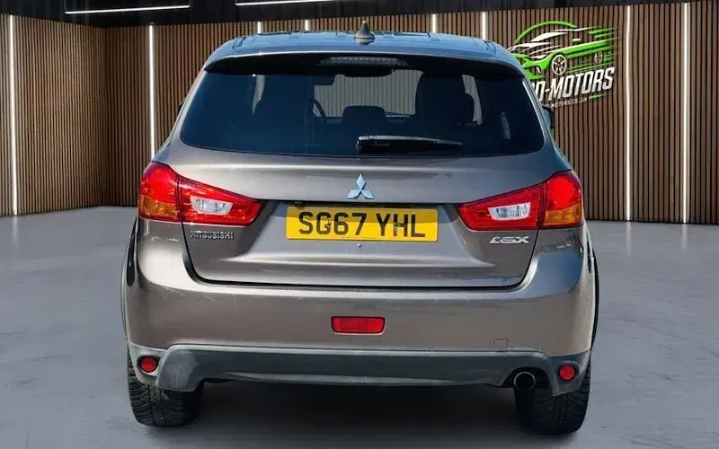 Used Mitsubishi ASX 117 HP (86 kW) 2017 Brown SUV