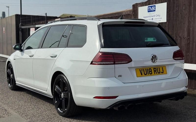 Used VW Golf VII R 310 HP (228 kW) 2018 Estate