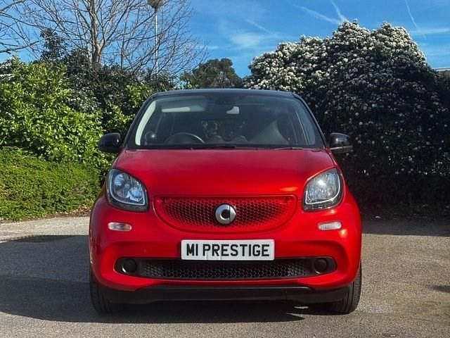 Used Smart ForFour Premium 71 HP (52 kW) 2017 Black Hatchback