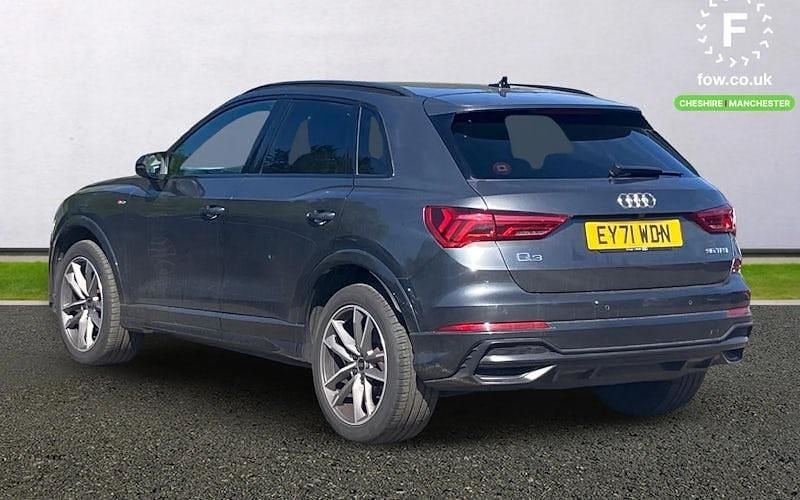 Begagnad Audi Q3 Black Edition 150 HK (110 kW) 2023 SUV