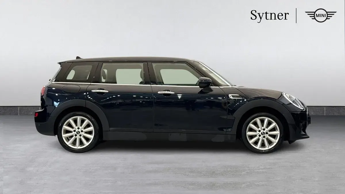 Used Mini Cooper Clubman Classic 134 HP (98 kW) 2023 Black Estate