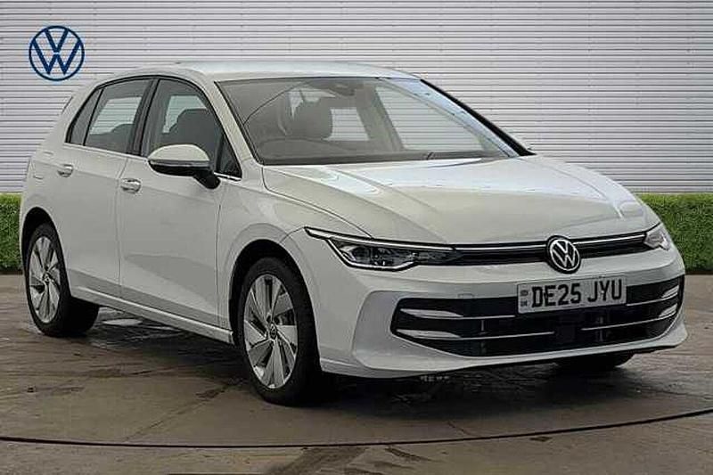 Used VW Golf VIII 204 HP (150 kW) 2025
