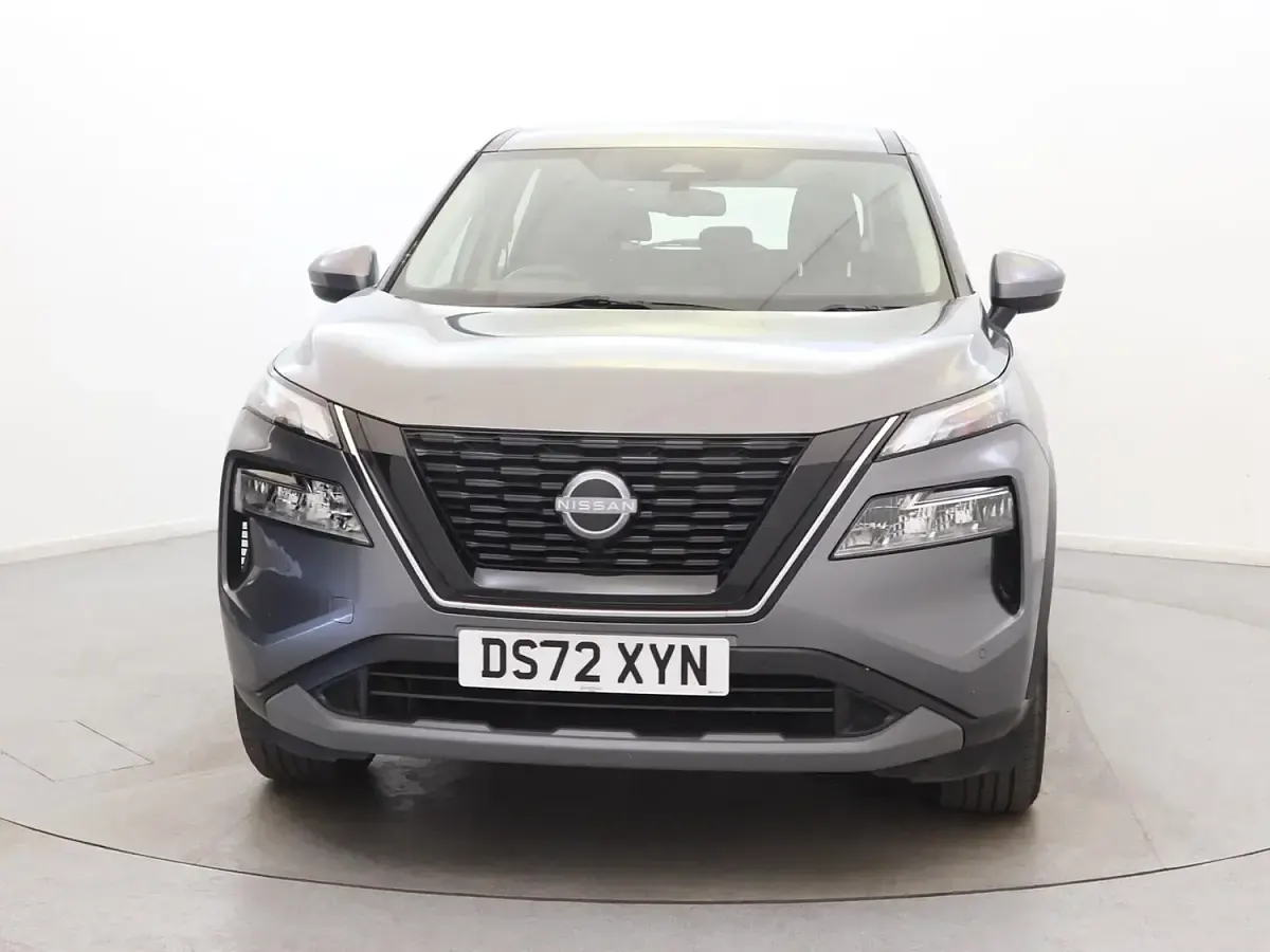 Used Nissan X-Trail Acenta Premium 213 HP (156 kW) 2023 Grey SUV
