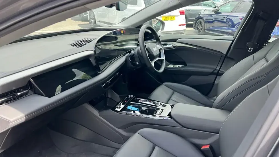 New Audi A6 e-tron Sport 210 kW (286 HP) 2025 Grey Estate