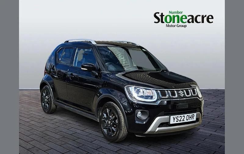 Usado Suzuki Ignis SZ5 83 HP (61 kW) 2022 Preto SUV