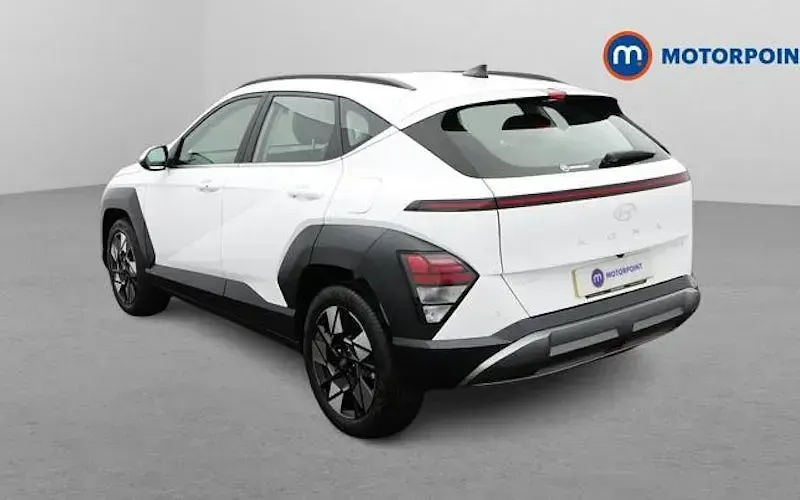 Used Hyundai Kona Advanced 137 HP (100 kW) 2026 White SUV