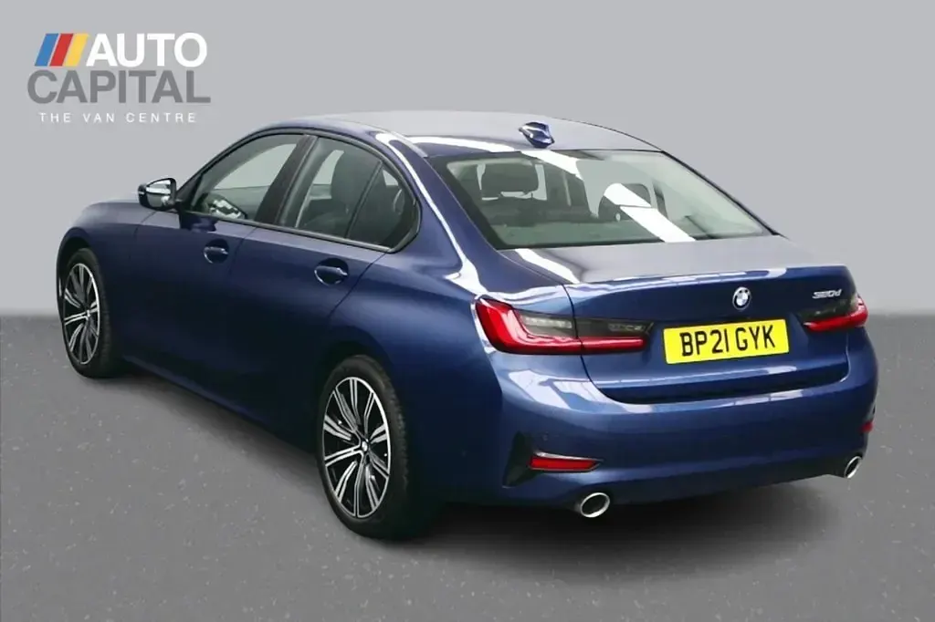 Used BMW 320 Comfort Edition 190 HP (139 kW) 2021 Phytonic blue Sedan