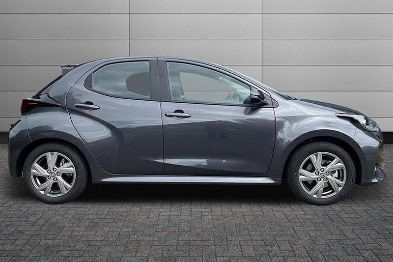 New Toyota Yaris Hybrid 116 HP (85 kW) 2025 Grey Hatchback