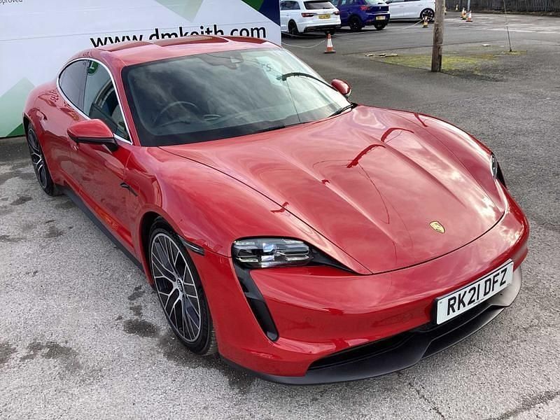 Used Porsche Taycan 419 kW (571 HP) 2021 Carmine red Sedan