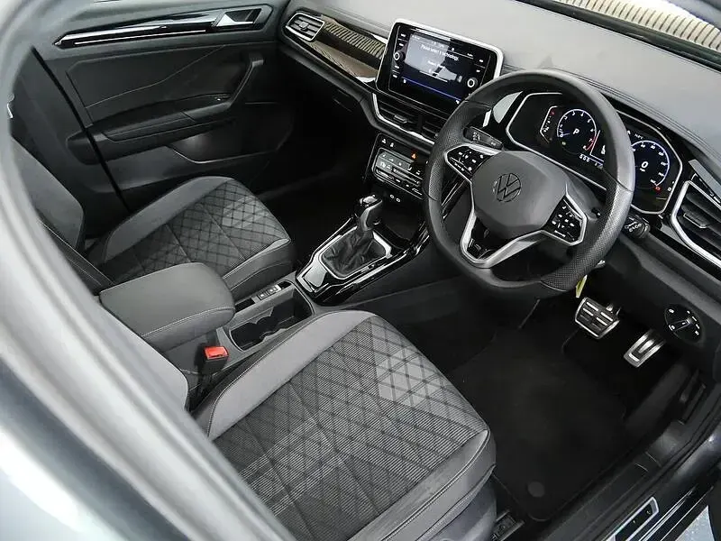Used VW T-Roc R-line 150 HP (110 kW) 2023 Grey SUV