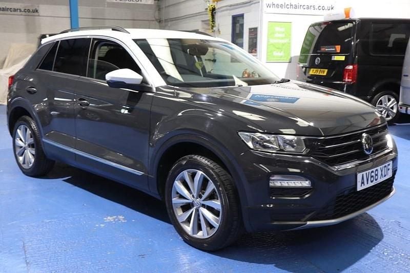 Used VW T-Roc Design 150 HP (110 kW) 2019 Grey SUV