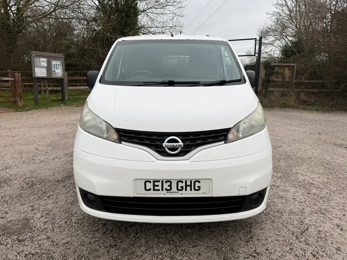 Used Nissan NV200 SE 89 HP (65 kW) 2013 White MPV