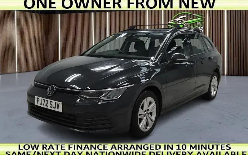 Used VW Golf VIII Life 110 HP (80 kW) 2023 Estate