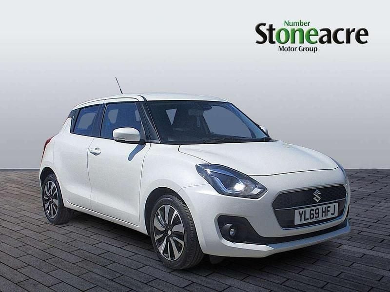White Used 2020 Suzuki Swift SZ5 Hatchback | £12,995 (Fair price) - Image 1/4