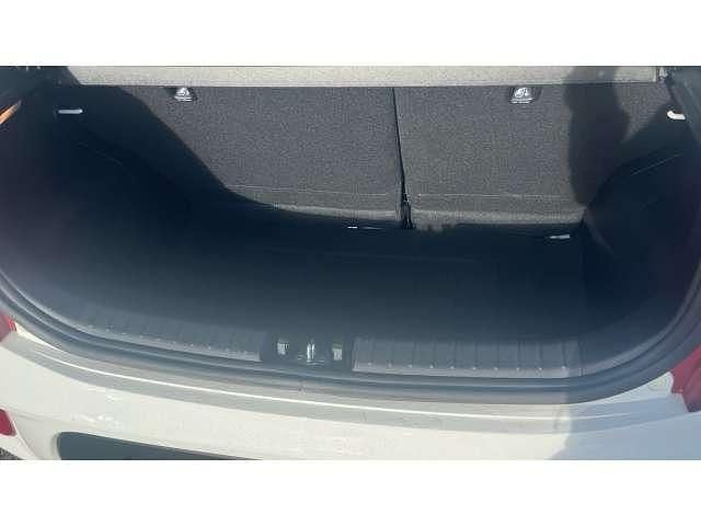 Image 4/4