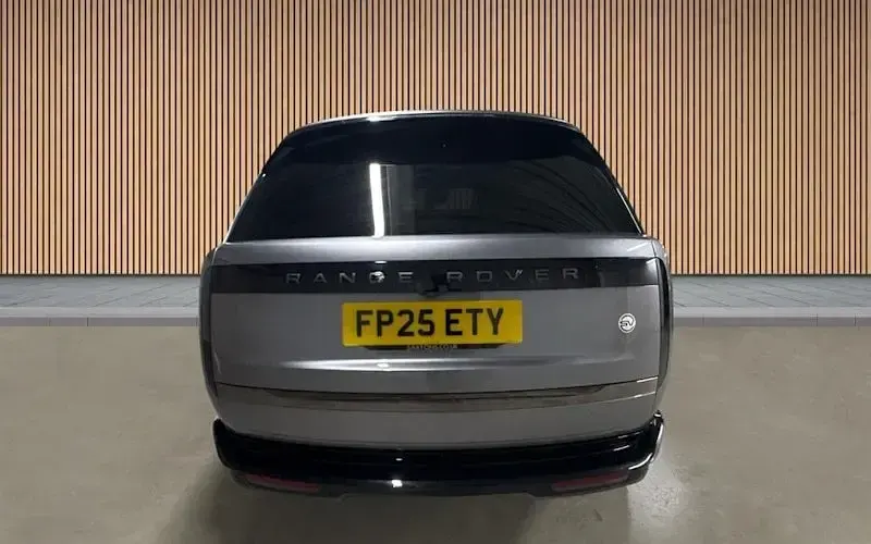 Used Land Rover Range Rover S 615 HP (452 kW) 2025 Grey SUV