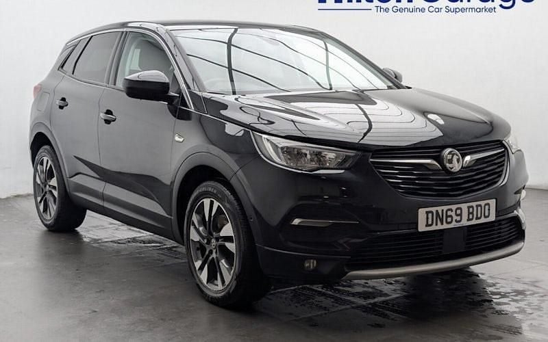Black Used 2020 Vauxhall Grandland X SRi SUV | £10,650 (Good price) - Image 1/4