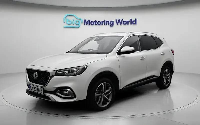 Used MG HS Exclusive 162 HP (119 kW) 2023 White SUV