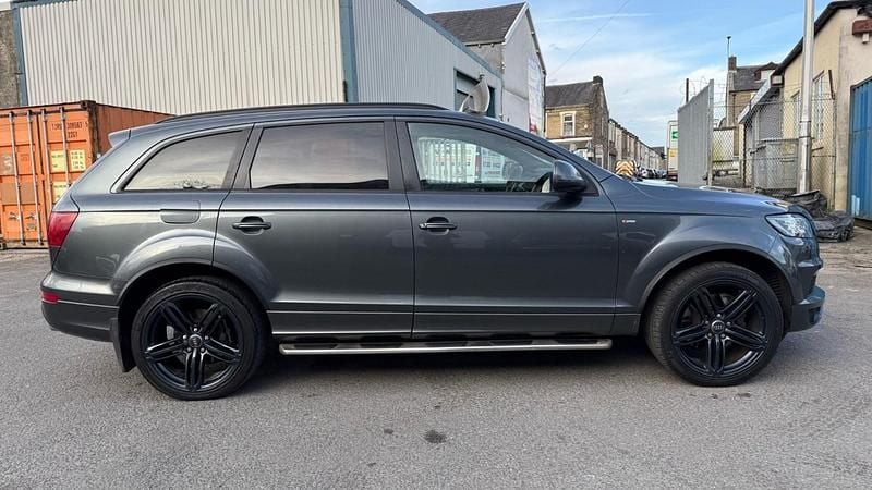 Used Audi Q7 S-line plus 245 HP (180 kW) 2013 Grey SUV